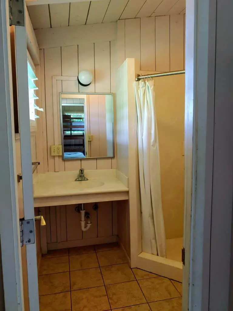 the bathroom in a Waianapanapa state park cabin