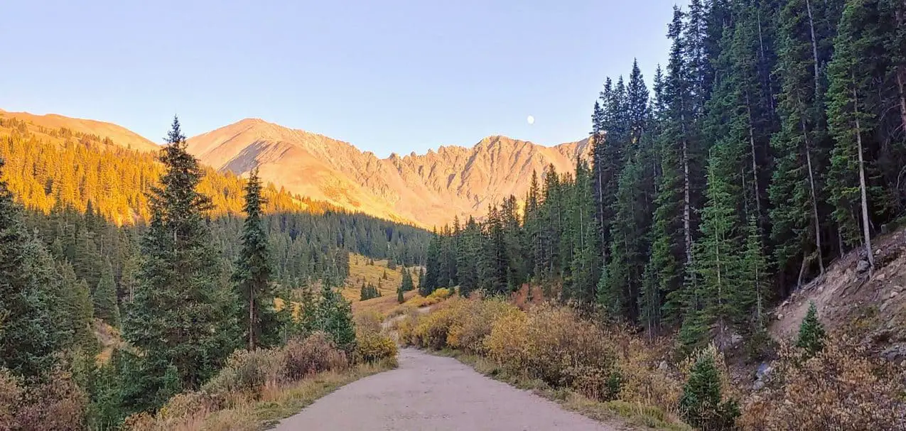 The Best Fall Leaf-peeping Drive From Denver- One Day Itinerary